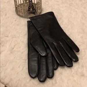 Black Leather Gloves